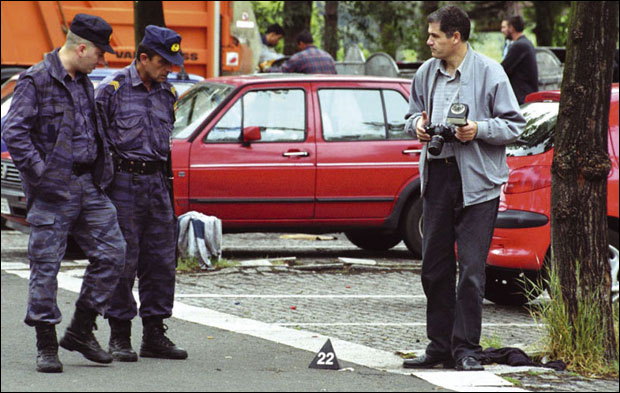 Од Америке остало - име