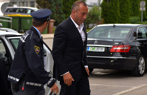 Харадинај приведен због злочина на Косову; Тужилаштво: Сакупљено још доказа 