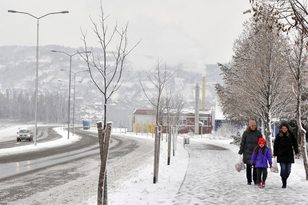 Ванредна ситуација у Медвеђи и Сјеници, сметови и до четири метра, Општина Драгаш без струје 50 сати