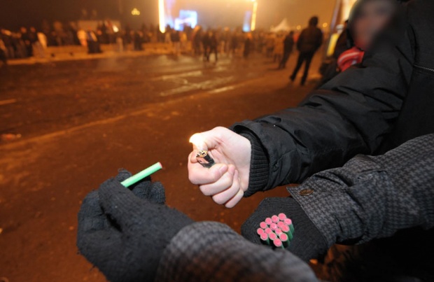 ИЗБЕГНУТА ТРАГЕДИЈА У ПРОКУПЉУ: Дечаку петарда експлодирала у руци 