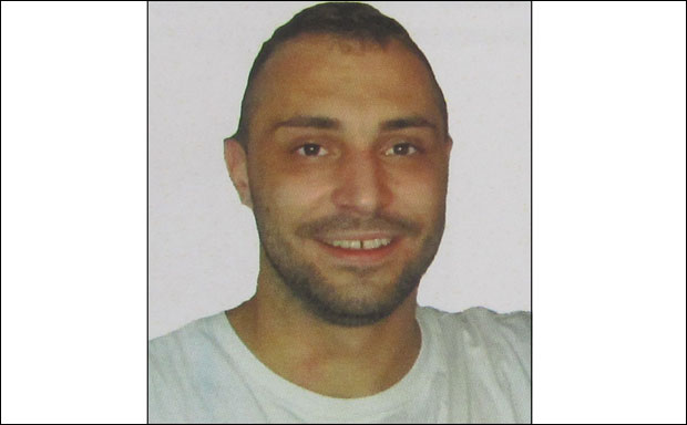 ПРОНАЂЕН СМРЗНУТ НА ГРАНИЦИ СА ЦРНОМ ГОРОМ: Страдао због пасоша?