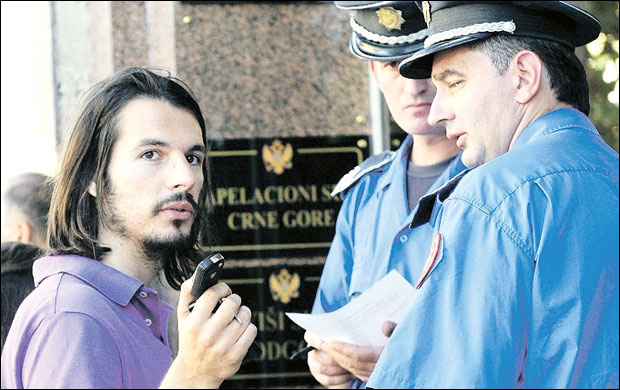 МИЛОШ МАРОВИЋ ЈОШ ИЗБЕГАВА КАЗНУ: Болест одлаже одлазак у затвор