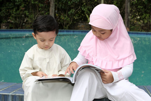 Суд одлучио: Муслиманске девојчице у Швајцарској у базену с дечацима