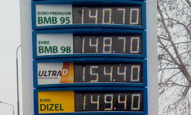 Долар и цена нафте запалили дизел!