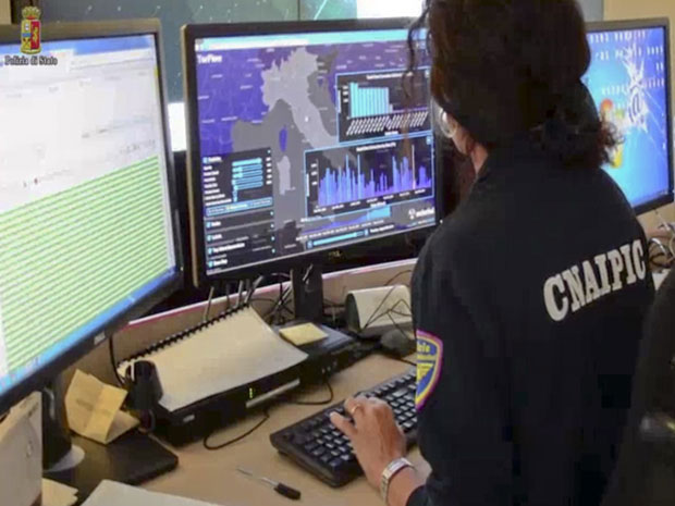 Марио Драги и Матео Ренци на мети хакера