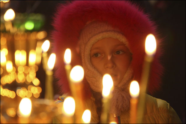 Протести због враћања Исакијевског сабора Руској православној цркви