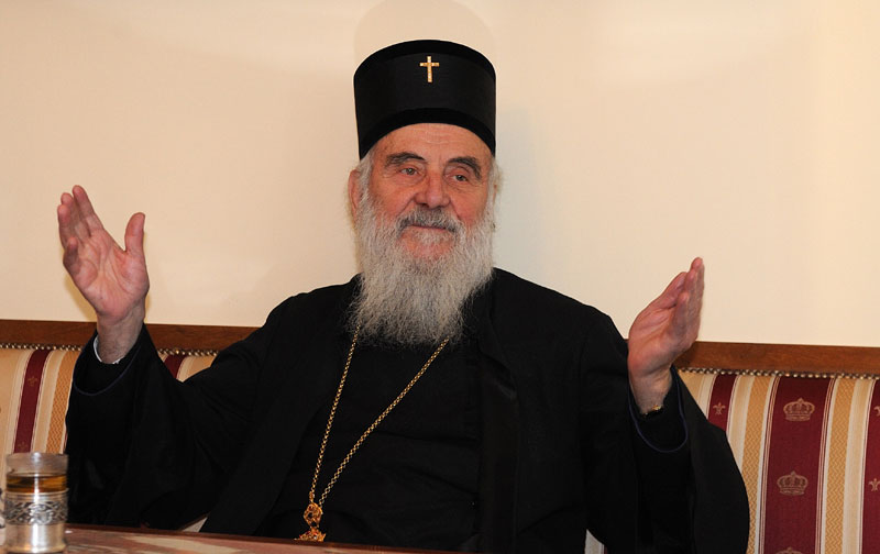 Патријарх Иринеј: Молим се за све жртве