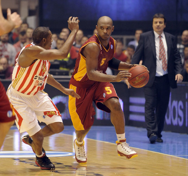 ПОЈАЧАЊЕ У ХУМСКОЈ: Џамонт Гордон нови играч Партизана