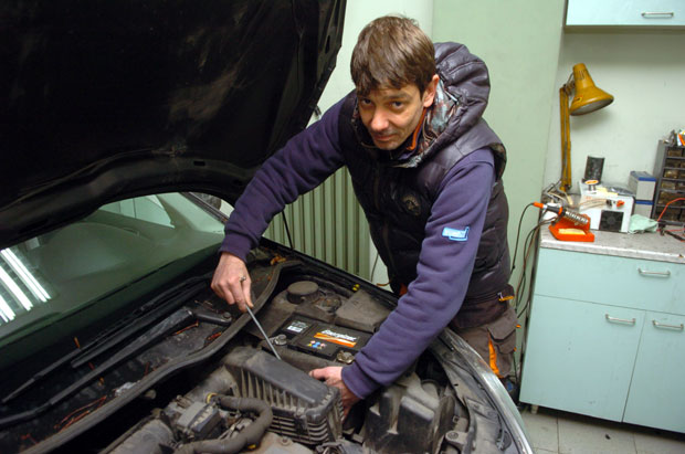 По мразу сви траже акумулаторе