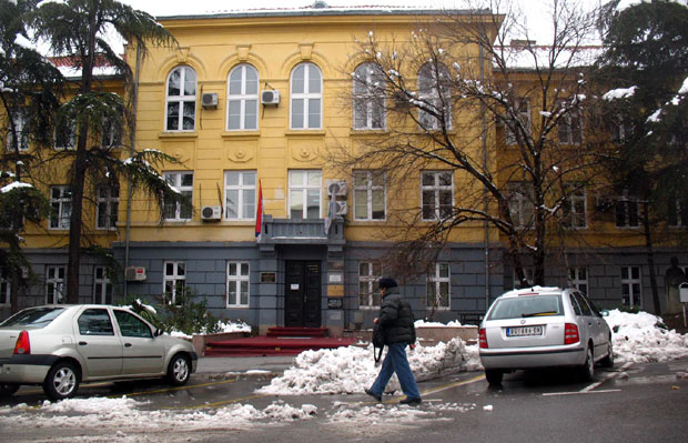 Општински буџети: Пара остаје за - чоколадицу