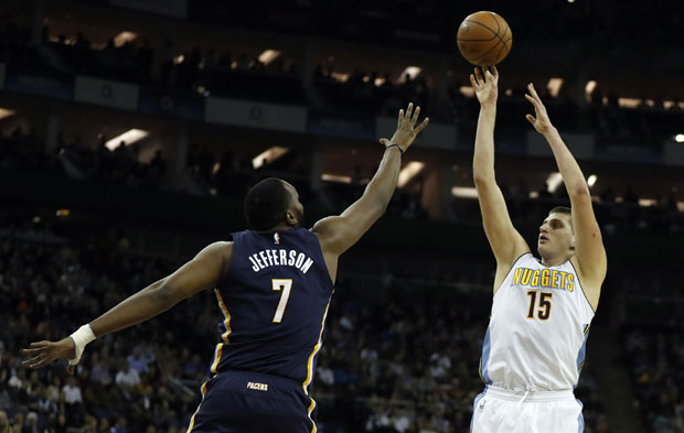 НБА: Блиставо вече Бобија и Јокића