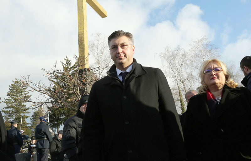 Пленковић: Повећан војни буџет; Хрватска модернизује војску