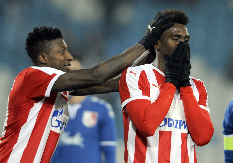 Фибела траже и Кинези 