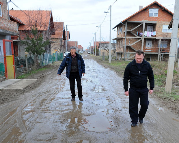 За покушај убиства 12 година