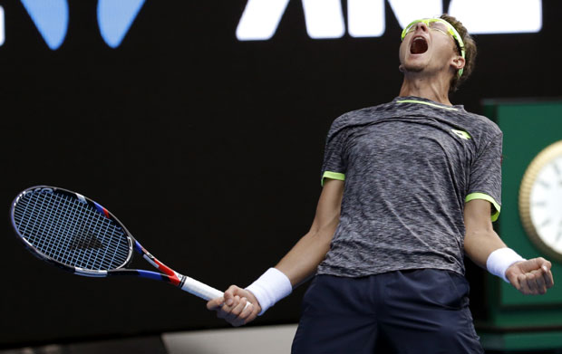 ИЗВИНИ НОЛЕ, ХВАЛА МАМА: Деценију и по после удеса који су доктори прогнозирали као крај Истоминове каријере...