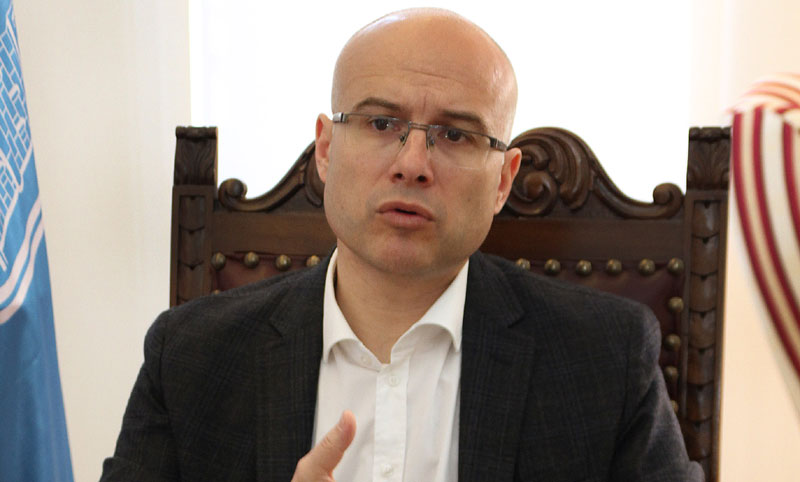 Вучевић:100 милиона динара за путеве и основну школу у Футогу