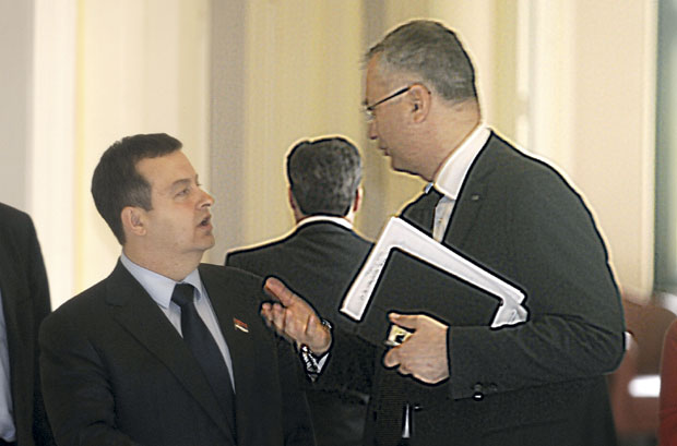 Дачић о Косову: Важи споразум, чак и са салвете