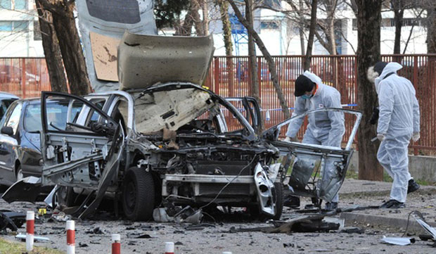 Због бомбашких напада у Подгорици оставке челника полиције