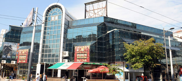 На води или у Стакленцу?