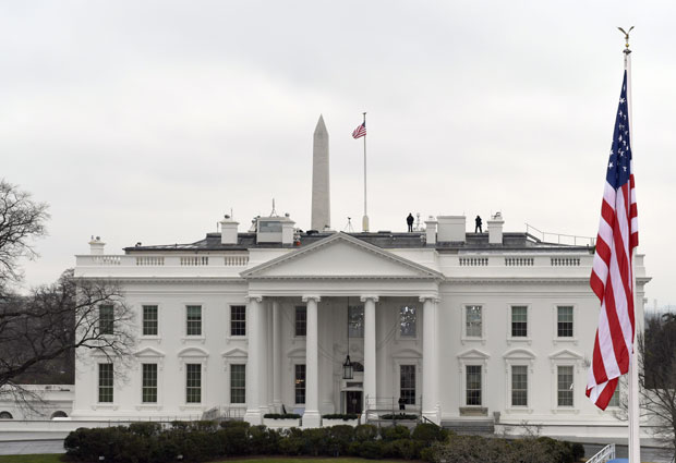 Састанак Трампа и Терезе Меј у петак у Белој кући