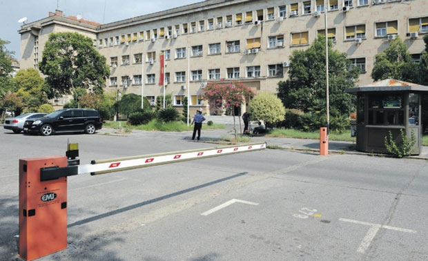 Наставак смена у полицији