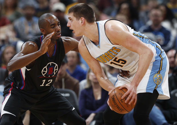 НБА: Јокић бриљирао и нервирао Џордана, Спарси победили Кливленд