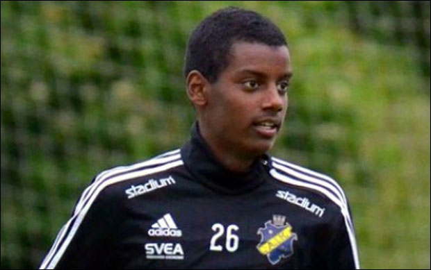 Млади нападач и званично члан Дортмунда