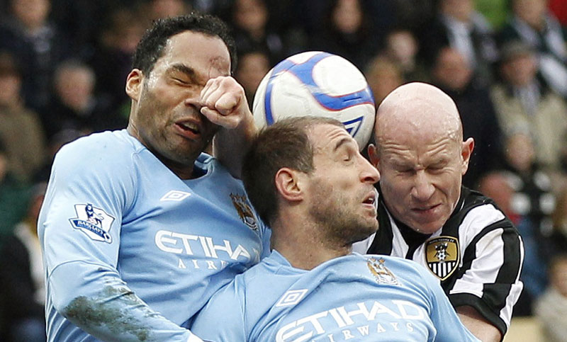 Лескот нова црна мачка 