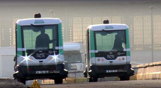 Париз: Уведени аутобуси без возача (ВИДЕО)