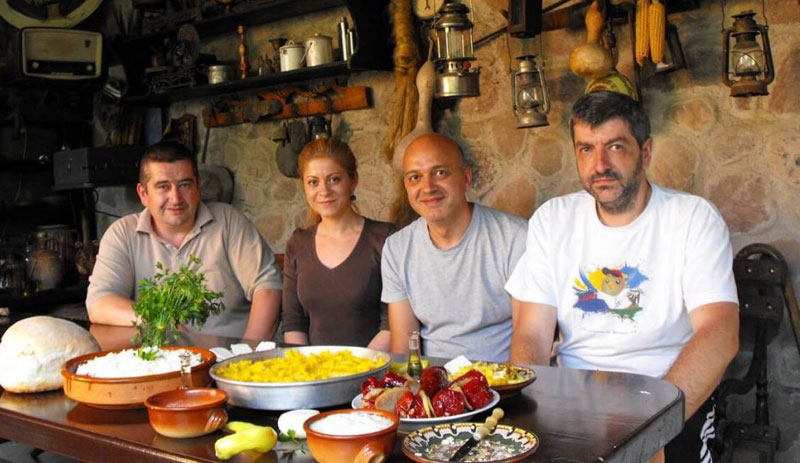 Документарац о - шопској салати