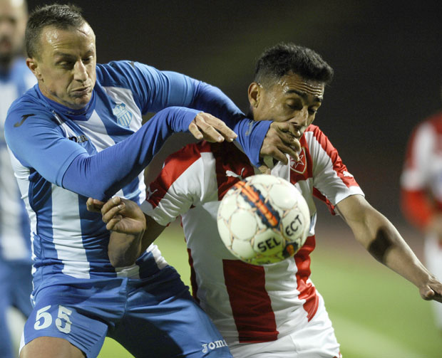 Нови Пазар представио седморицу фудбалера