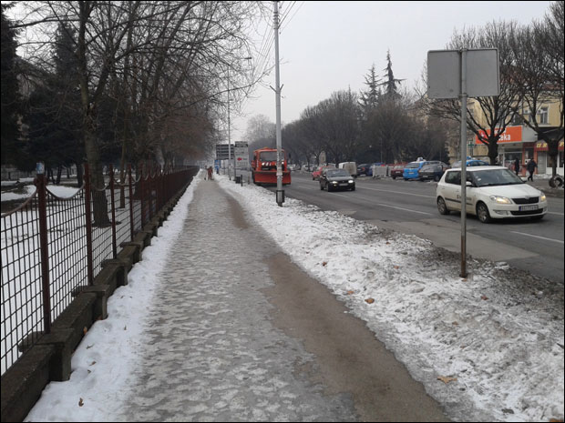 Пола града као клизалиште