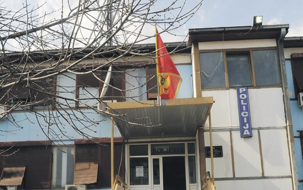 Саслушаван будвански полицајац