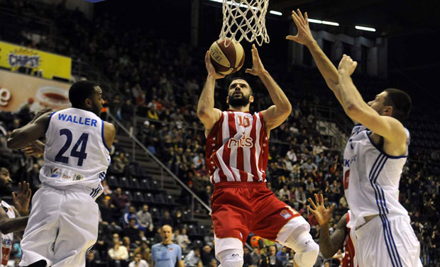 АБА лига: Звезда преживела минус 15 против Морнара и изједначила свој рекорд