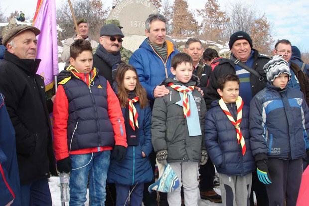 Врање: Цвеће за ослободиоце