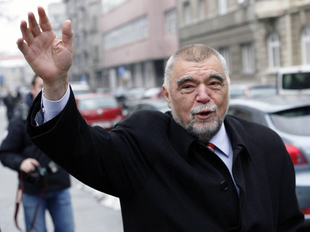 Месићев горки крај: Одричу га се сви, од деснице до антифашиста