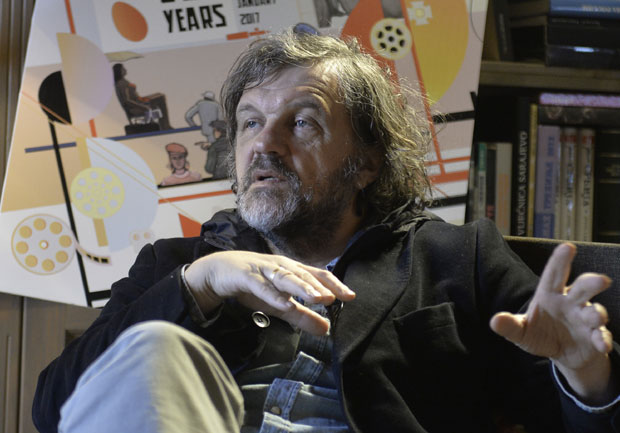 Куста дизајнирао сат