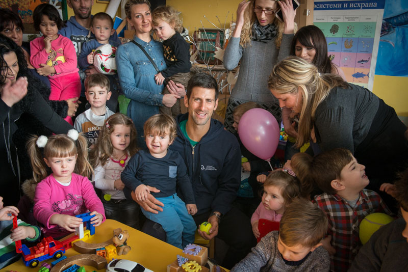 Ноле најсрећнији кад помаже деци