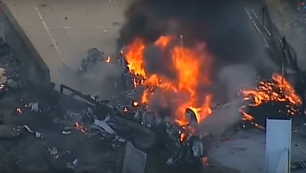 ТРАГЕДИЈА У АУСТРАЛИЈИ: Авион пао на тржни центар, најмање пет особа погинуло (ВИДЕО)