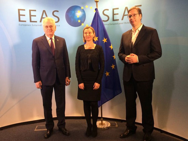 Делeгације без изјава после састанка; Могерини: Посвећеност Београда и Приштине смањује тензије