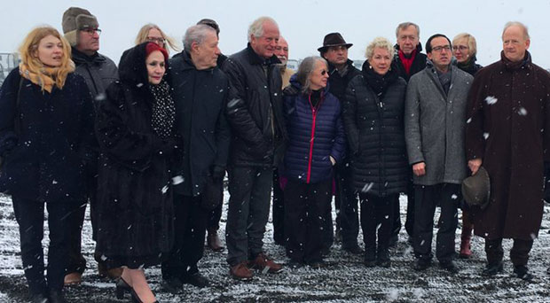 Тежак удар на слободну реч