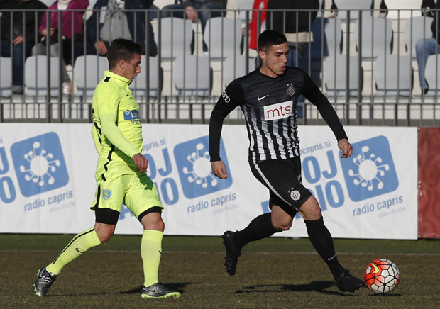 Офенбах и Корона тестирају Партизан