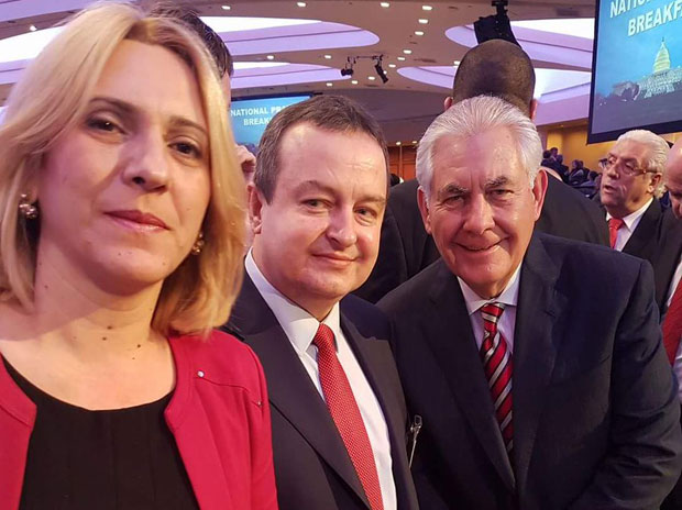 Шпијунка: Дачићев селфи код Трампа