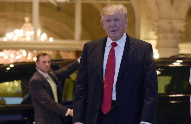 Трамп на самиту НАТО у мају у Бриселу