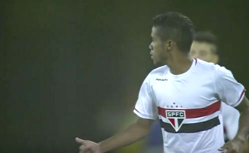 ТЕРЗИЋ ПОТВРДИО: Вивеирос нови десни бек Звезде (ВИДЕО)