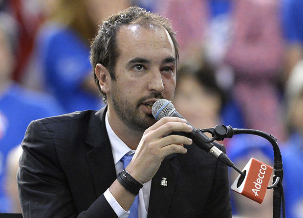 Судија којег је Канађанин погодио лоптицом у главу: Изгледао сам као Роки