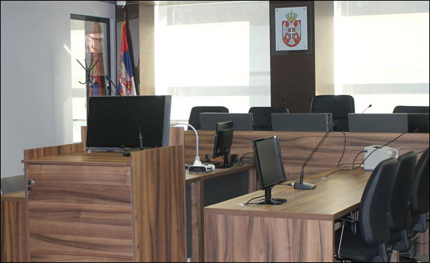 Контрола судова и уз помоћ интернета 