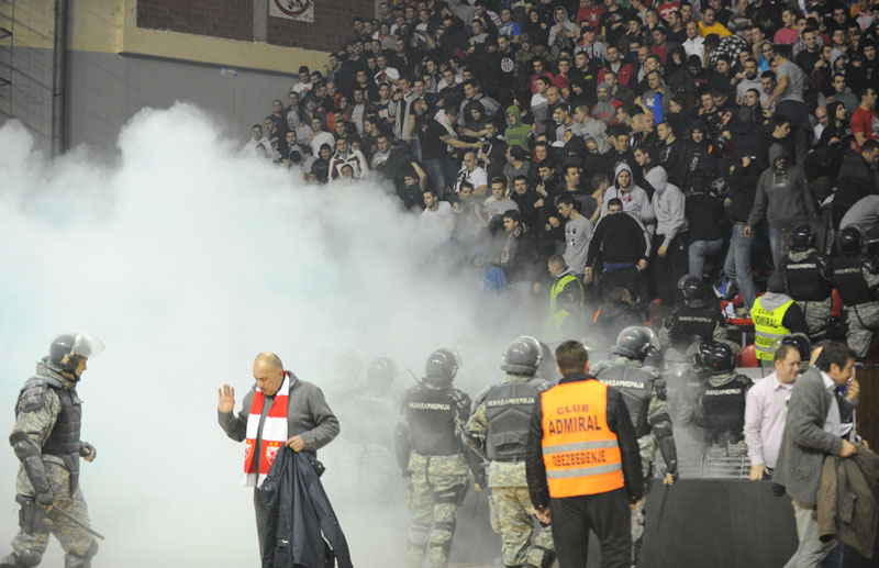 Хулигани руше кошарку у Србији 