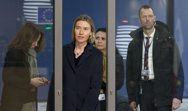 Могерини: Европи су потребни мигранти због економије