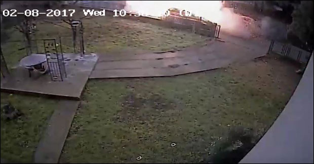 ДРАМАТИЧАН ВИДЕО: Овако је изгледала експлозија аутомобила на Вождовцу